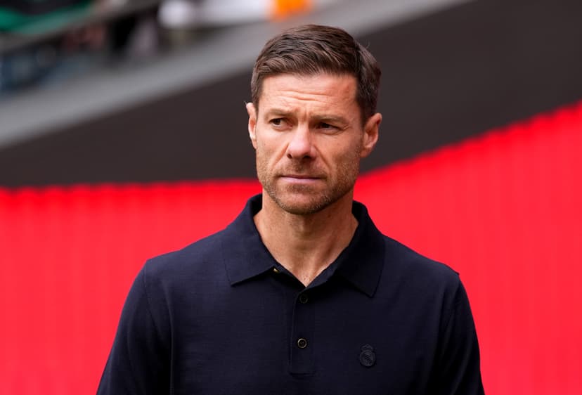 Chelsea agree four-year deal with Xabi Alonso