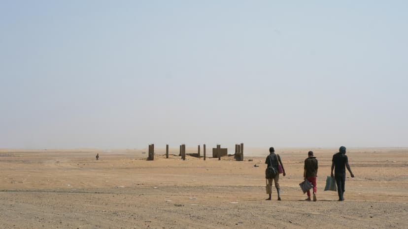 About 50 returning from Eid celebrations die of thirst after truck breaks down in Sahara Desert